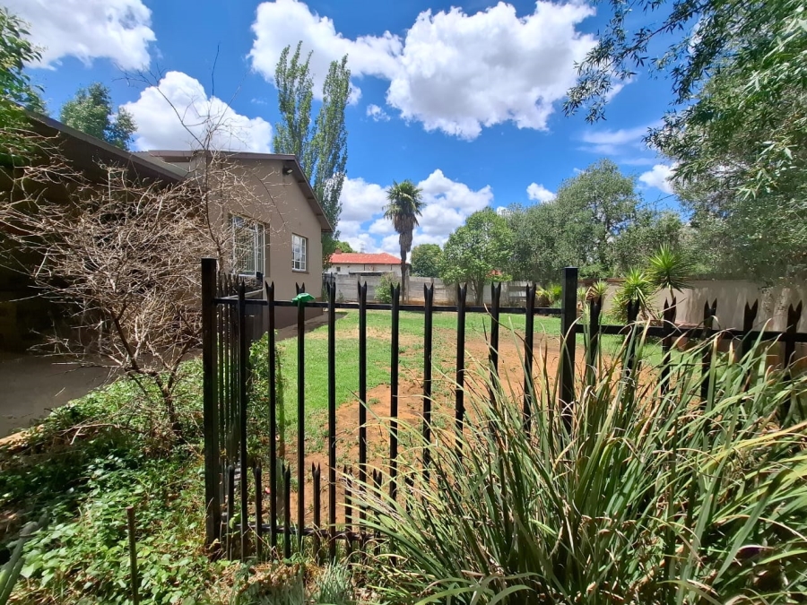 4 Bedroom Property for Sale in Bayswater Free State